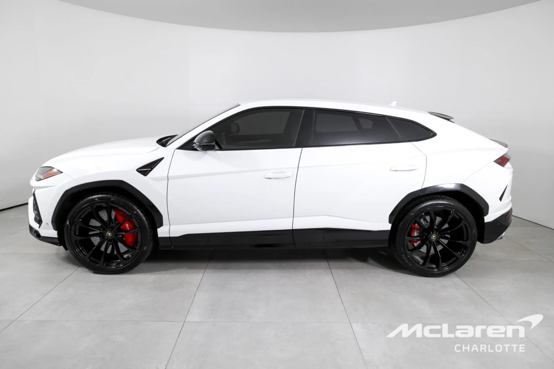 2022 Lamborghini Urus - Image 5 of 12