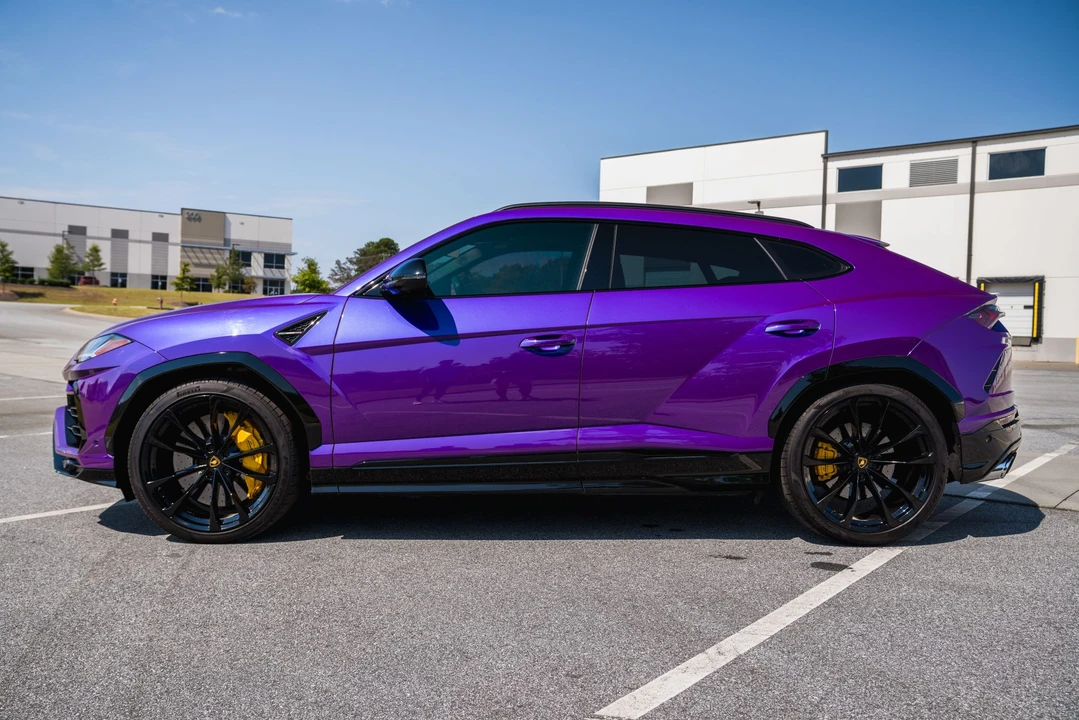 2022 Lamborghini Urus - Image 12 of 31