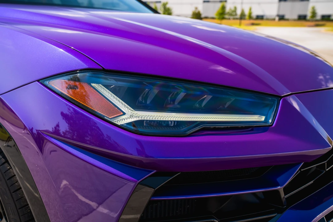 2022 Lamborghini Urus - Image 13 of 31