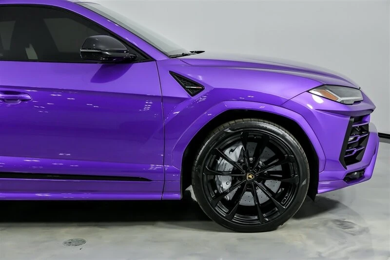 2022 Lamborghini Urus - Image 15 of 21