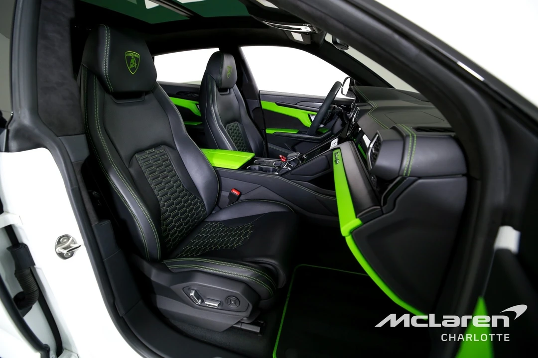 2022 Lamborghini Urus - Image 27 of 31