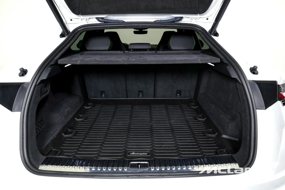 2022 Lamborghini Urus - Image 21 of 21