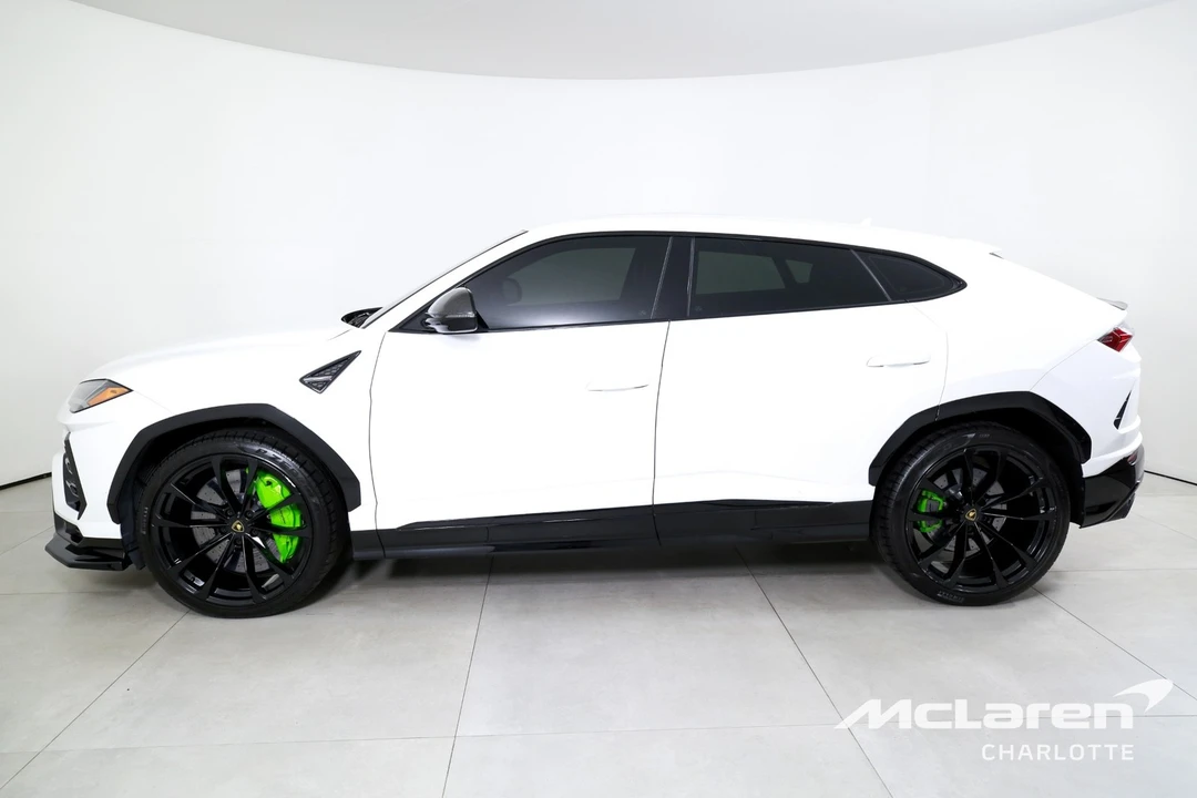 2022 Lamborghini Urus - Image 5 of 31