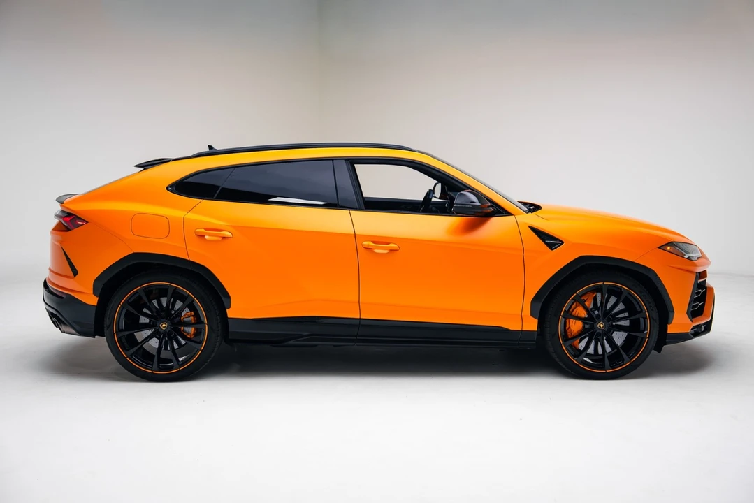 2022 Lamborghini Urus - Image 19 of 21