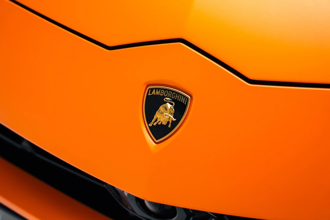2022 Lamborghini Urus - Image 9 of 21