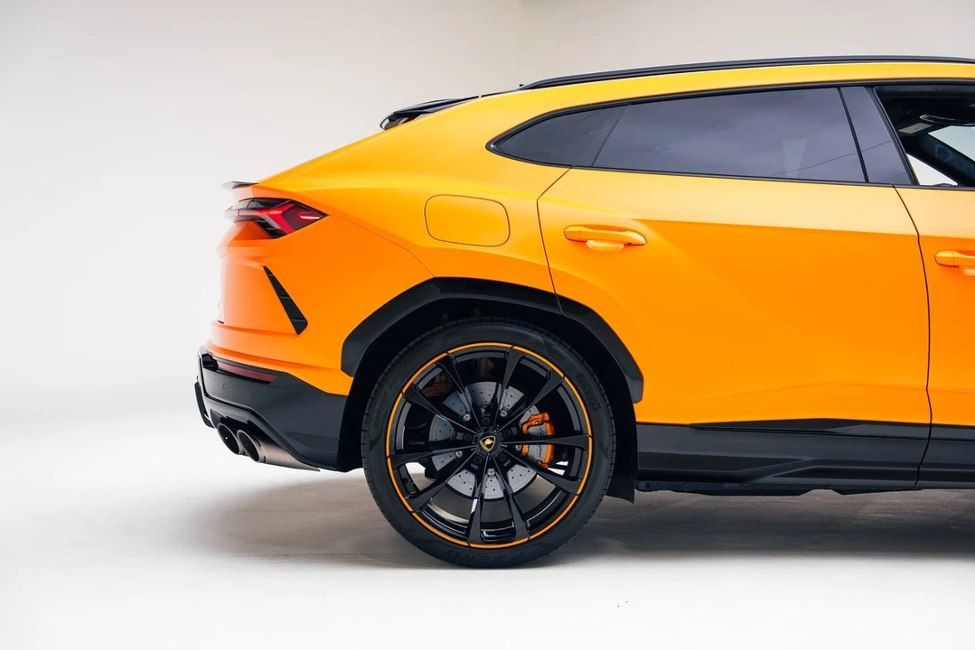 2022 Lamborghini Urus - Image 21 of 21