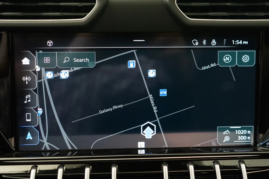 2022 Lamborghini Urus - Image 17 of 21