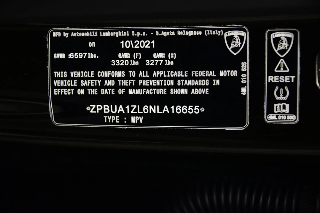 2022 Lamborghini Urus - Image 20 of 21