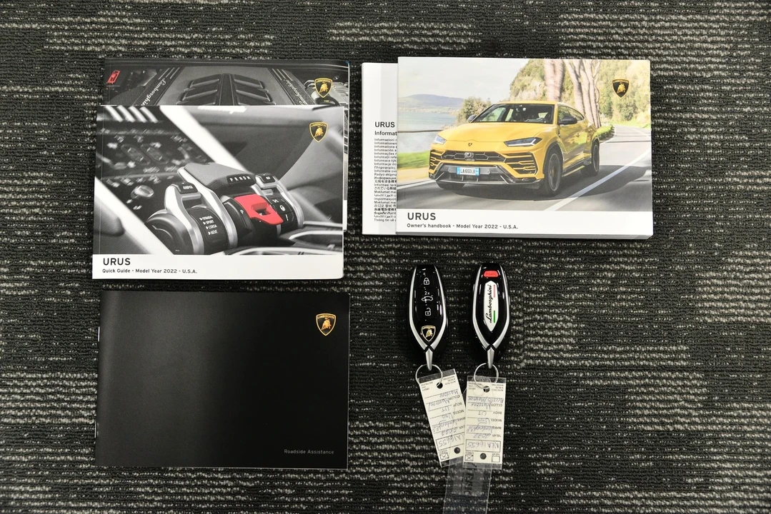 2022 Lamborghini Urus - Image 21 of 21
