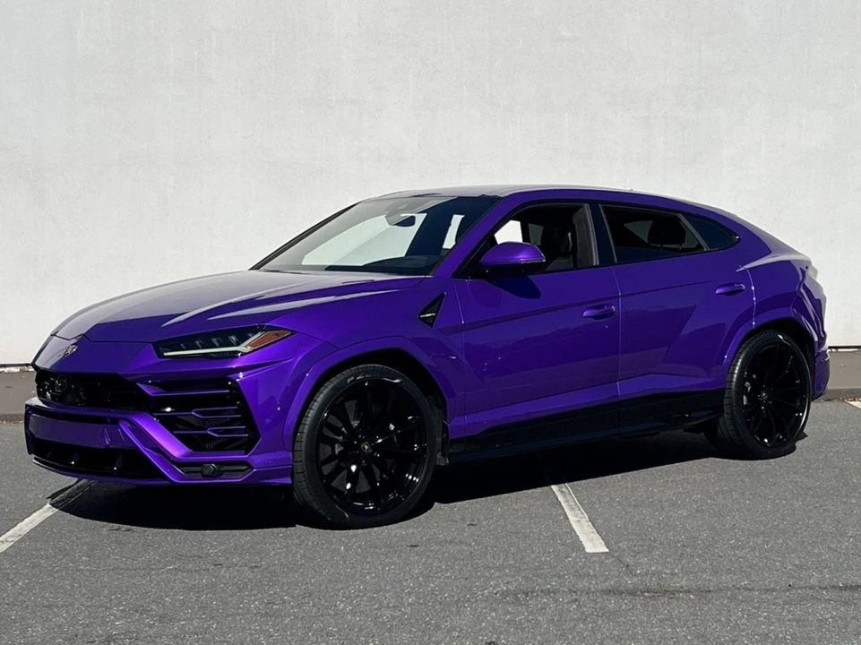 2022 Lamborghini Urus - Image 10 of 12