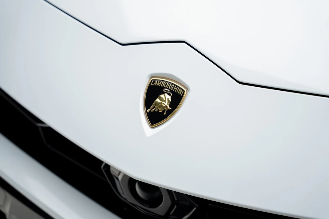 2022 Lamborghini Urus - Image 12 of 21