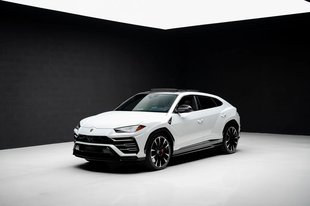 2022 Lamborghini Urus - Image 4 of 21