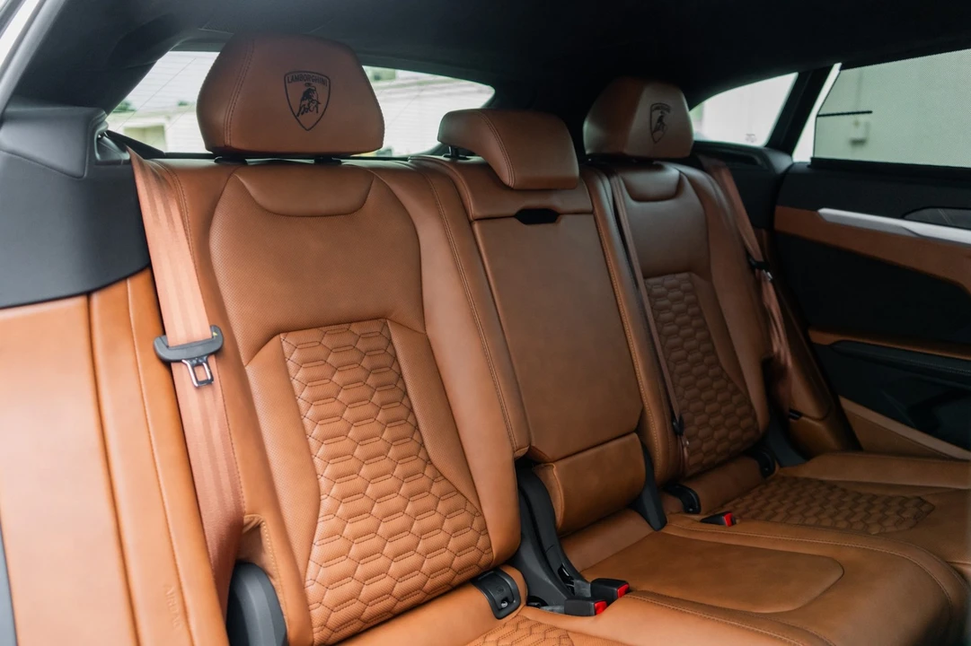 2022 Lamborghini Urus - Image 28 of 31