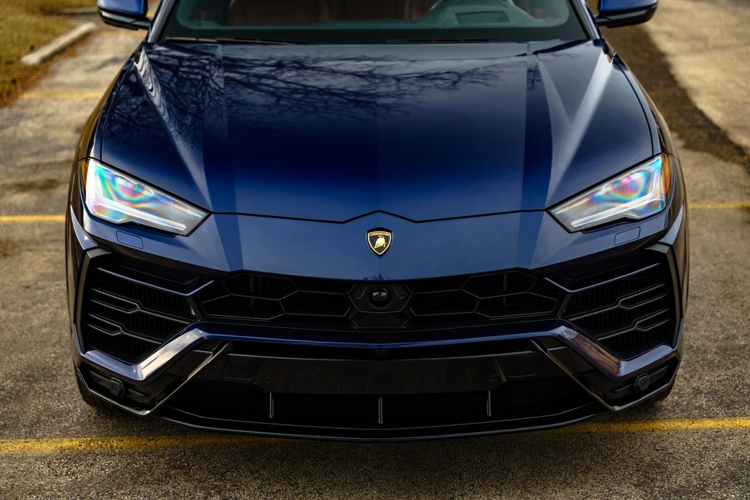 2022 Lamborghini Urus - Image 16 of 31