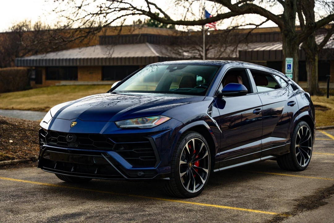 2022 Lamborghini Urus - Image 6 of 31