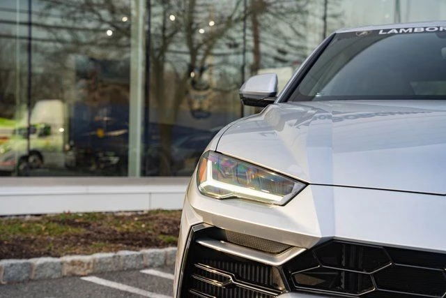 2022 Lamborghini Urus - Image 3 of 31