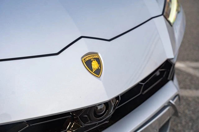 2022 Lamborghini Urus - Image 7 of 21