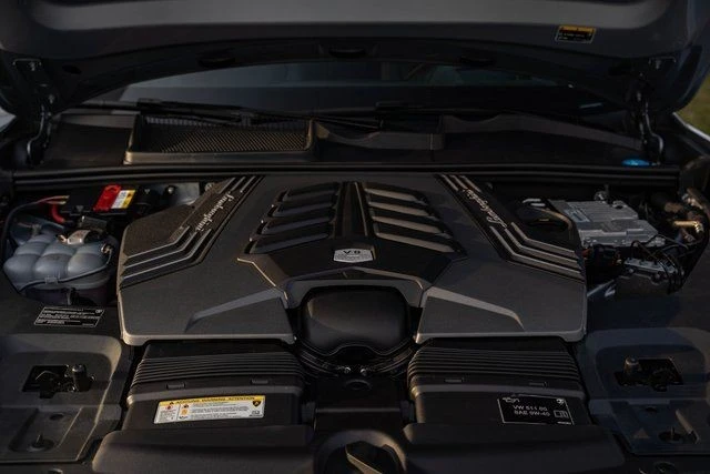 2022 Lamborghini Urus - Image 31 of 31