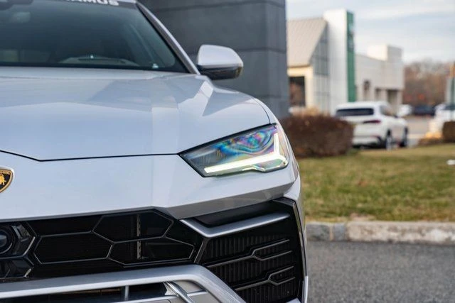 2022 Lamborghini Urus - Image 4 of 21