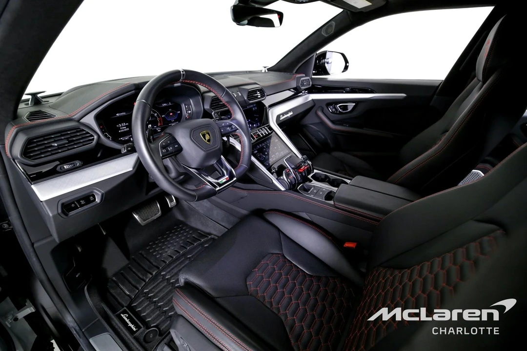 2022 Lamborghini Urus - Image 12 of 12