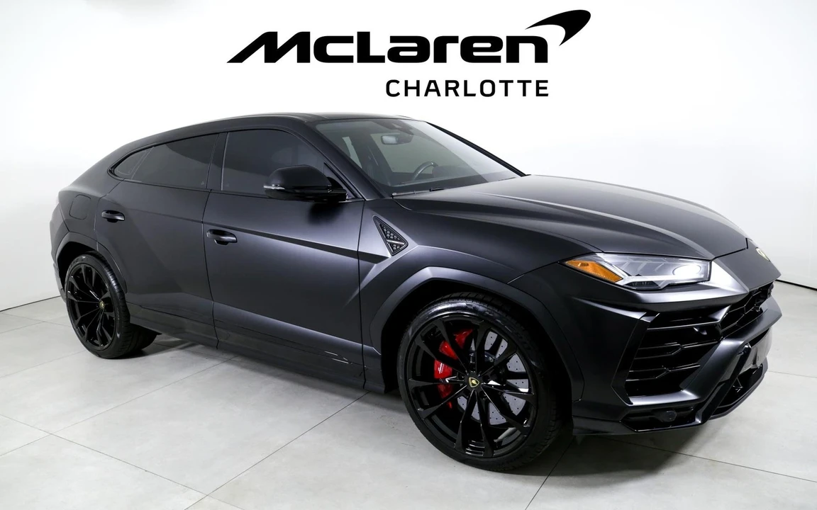 2022 Lamborghini Urus - Image 2 of 12