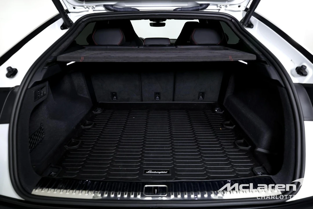 2022 Lamborghini Urus - Image 20 of 21