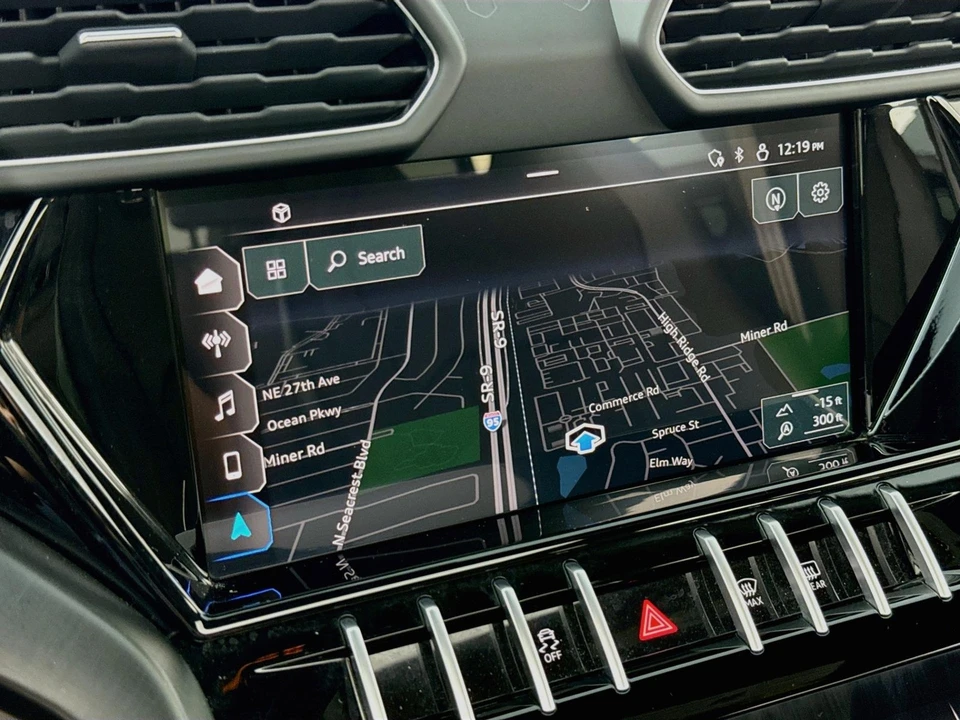 2022 Lamborghini Urus - Image 28 of 31