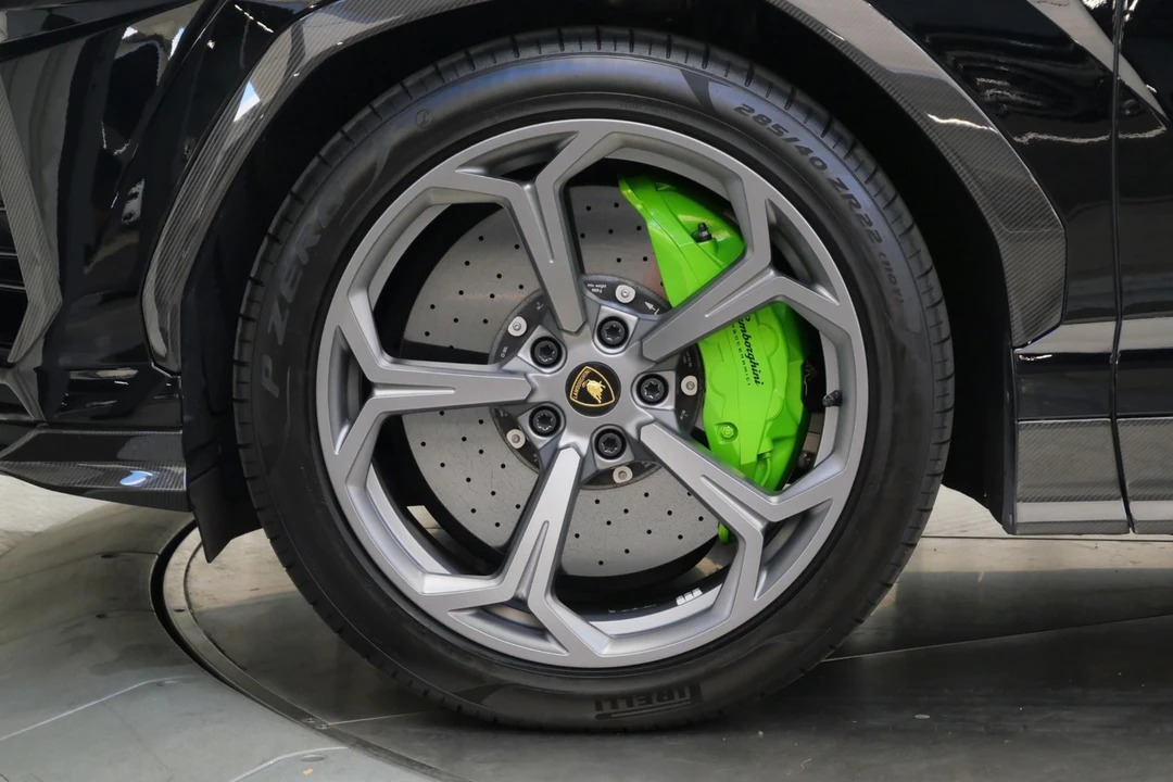 2022 Lamborghini Urus - Image 10 of 21