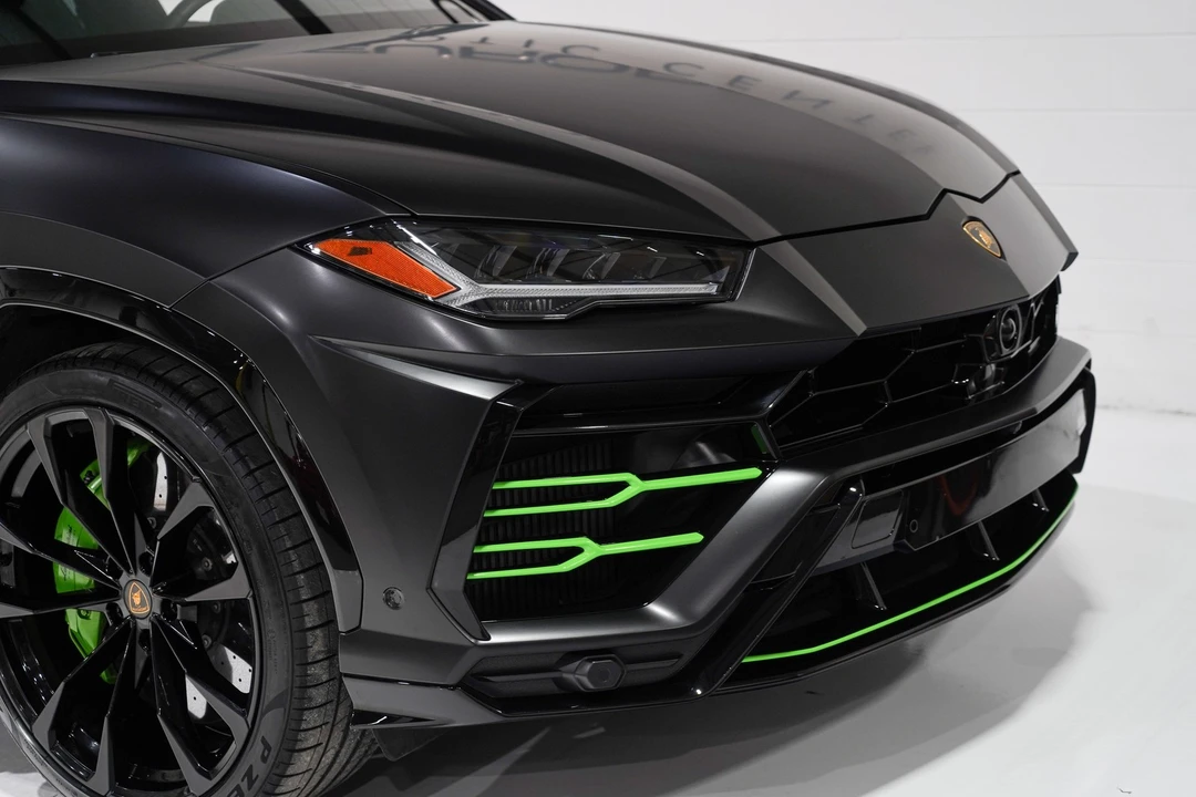 2022 Lamborghini Urus - Image 25 of 31
