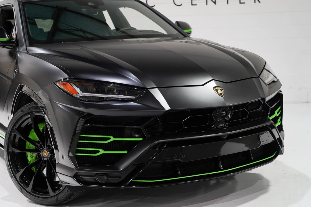 2022 Lamborghini Urus - Image 26 of 31