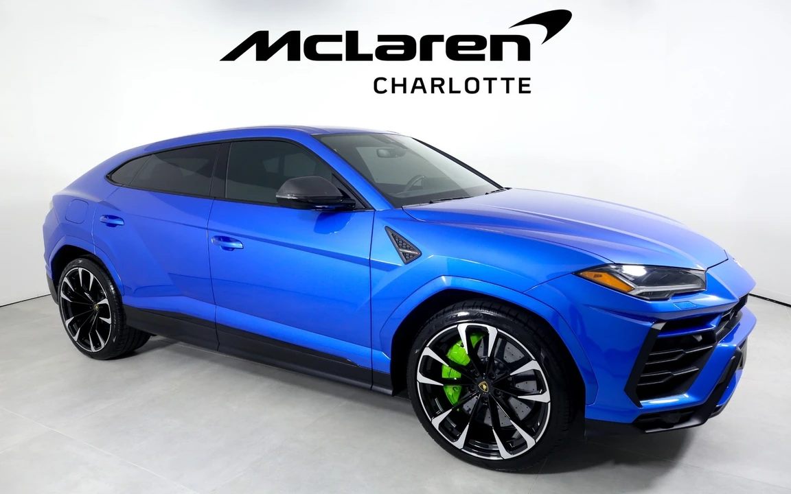2022 Lamborghini Urus - Image 2 of 31
