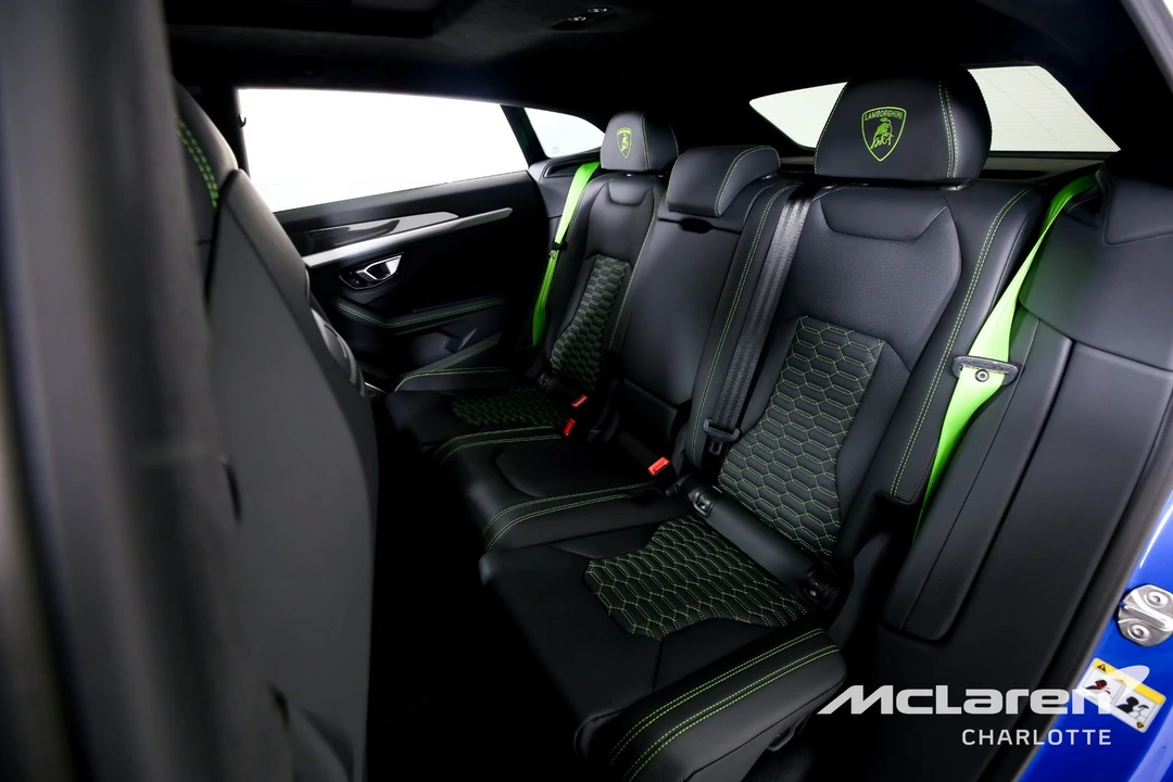 2022 Lamborghini Urus - Image 17 of 21
