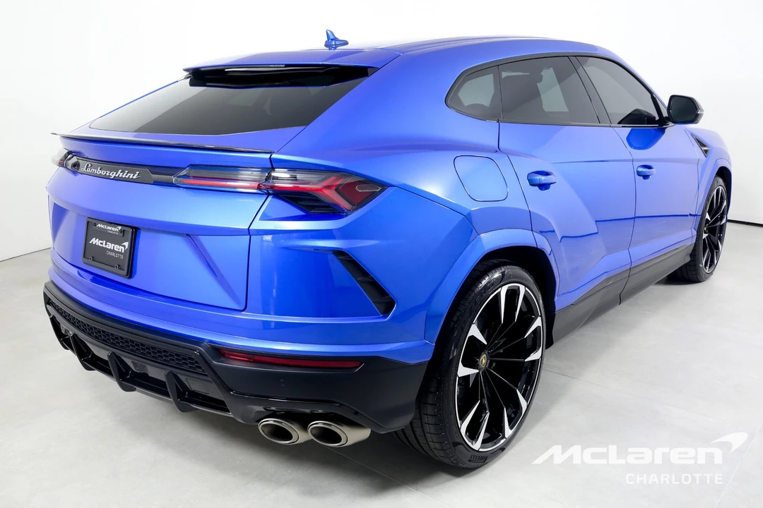 2022 Lamborghini Urus - Image 8 of 21