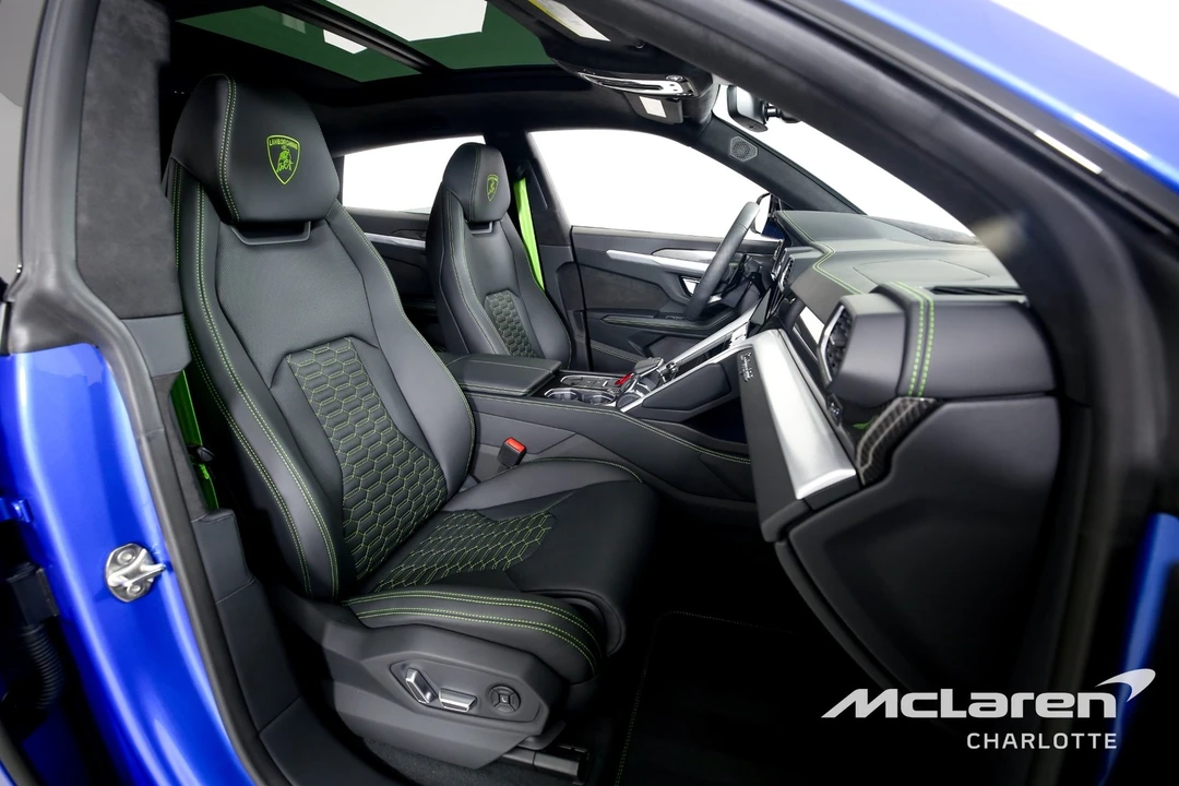 2022 Lamborghini Urus - Image 27 of 31
