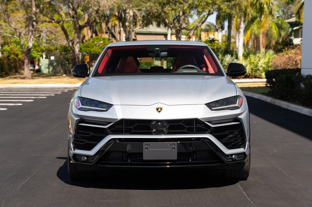 2022 Lamborghini Urus - Image 3 of 21
