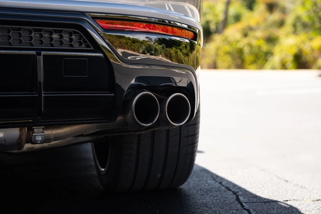 2022 Lamborghini Urus - Image 16 of 21