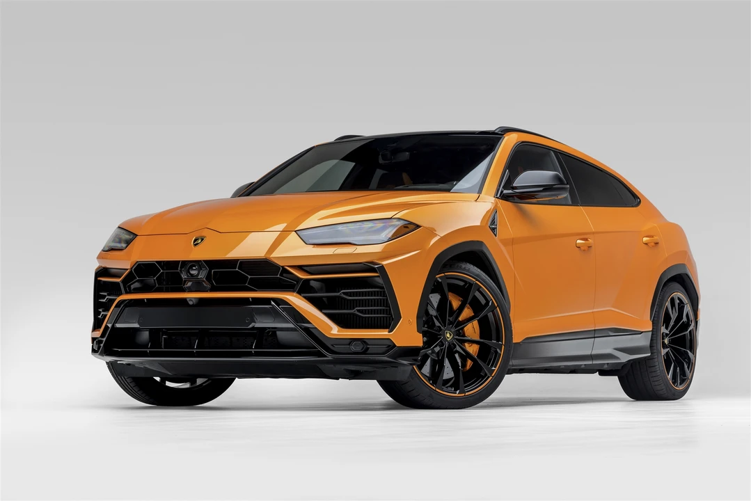 2022 Lamborghini Urus - Image 13 of 31