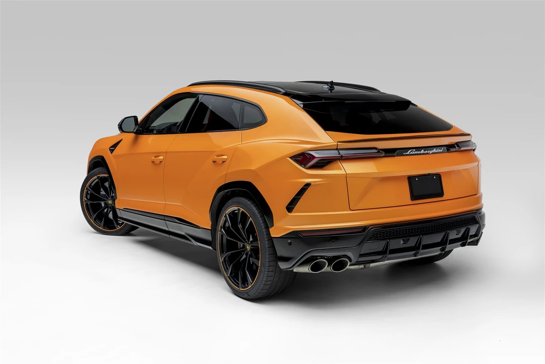 2022 Lamborghini Urus - Image 18 of 31