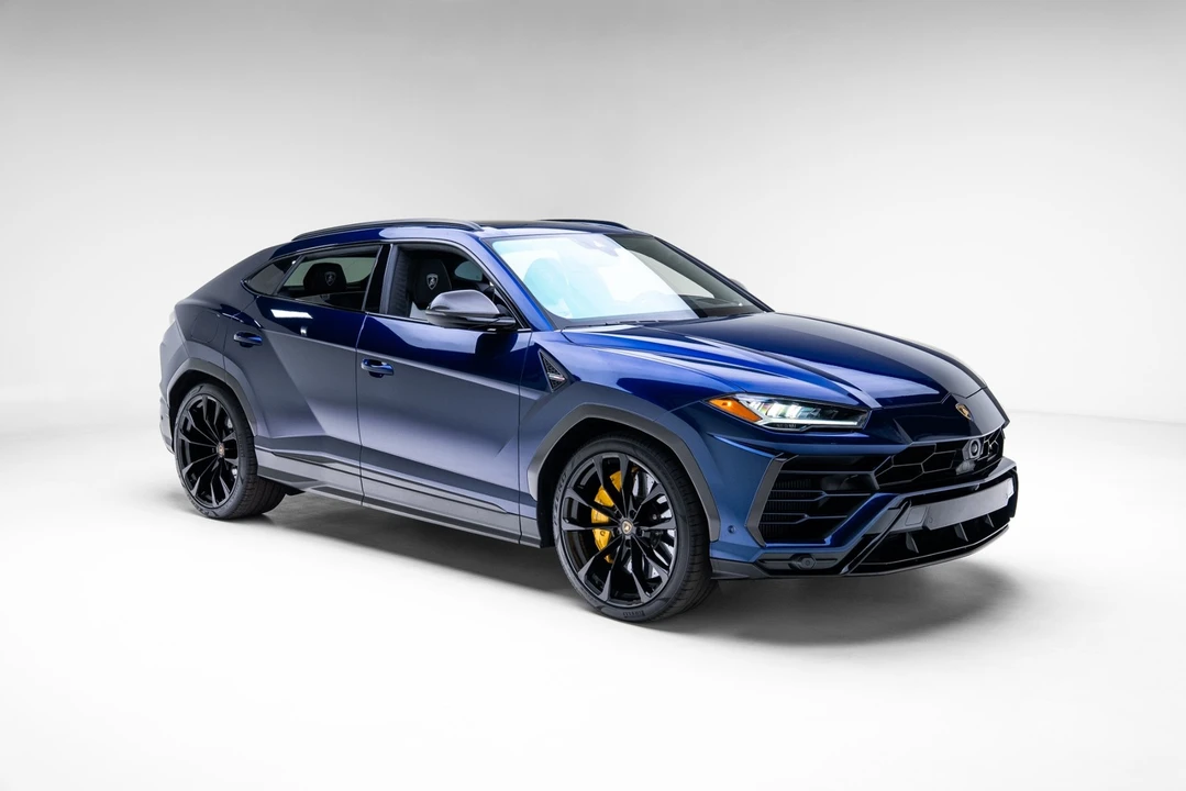 2022 Lamborghini Urus - Image 8 of 31