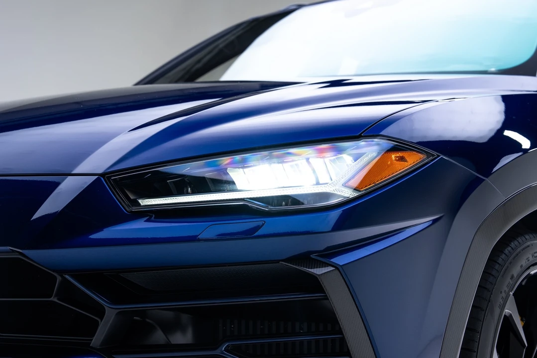 2022 Lamborghini Urus - Image 11 of 31