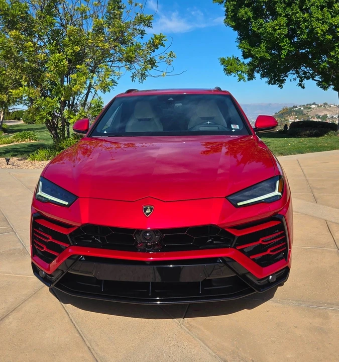 2022 Lamborghini Urus - Image 7 of 12