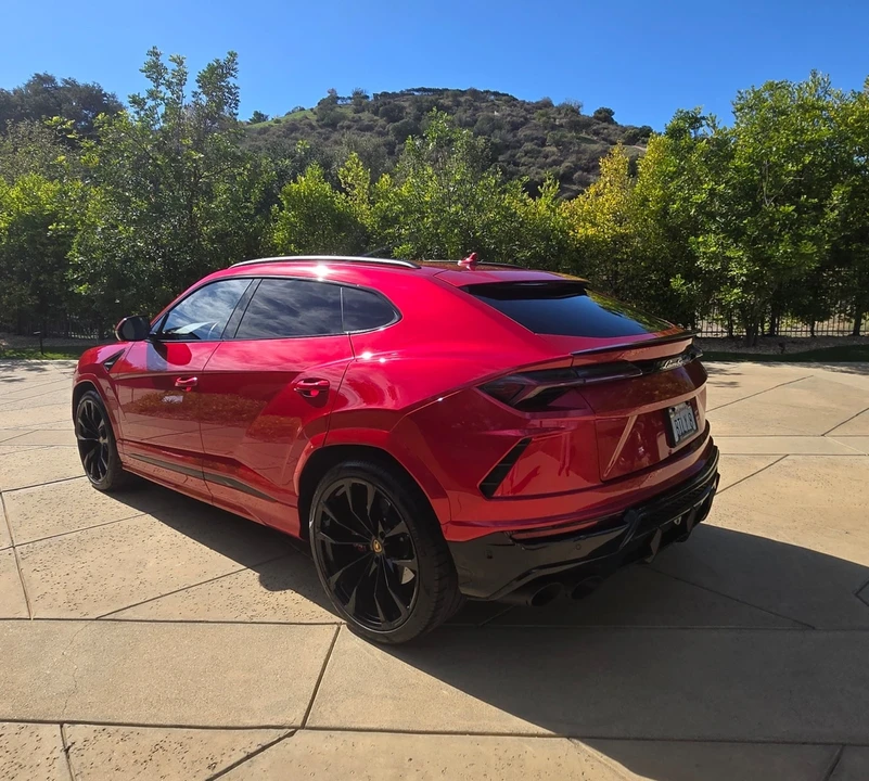 2022 Lamborghini Urus - Image 12 of 12