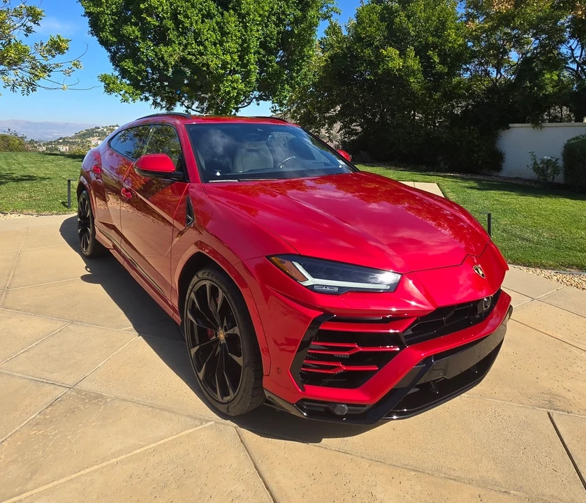 2022 Lamborghini Urus - Image 6 of 12