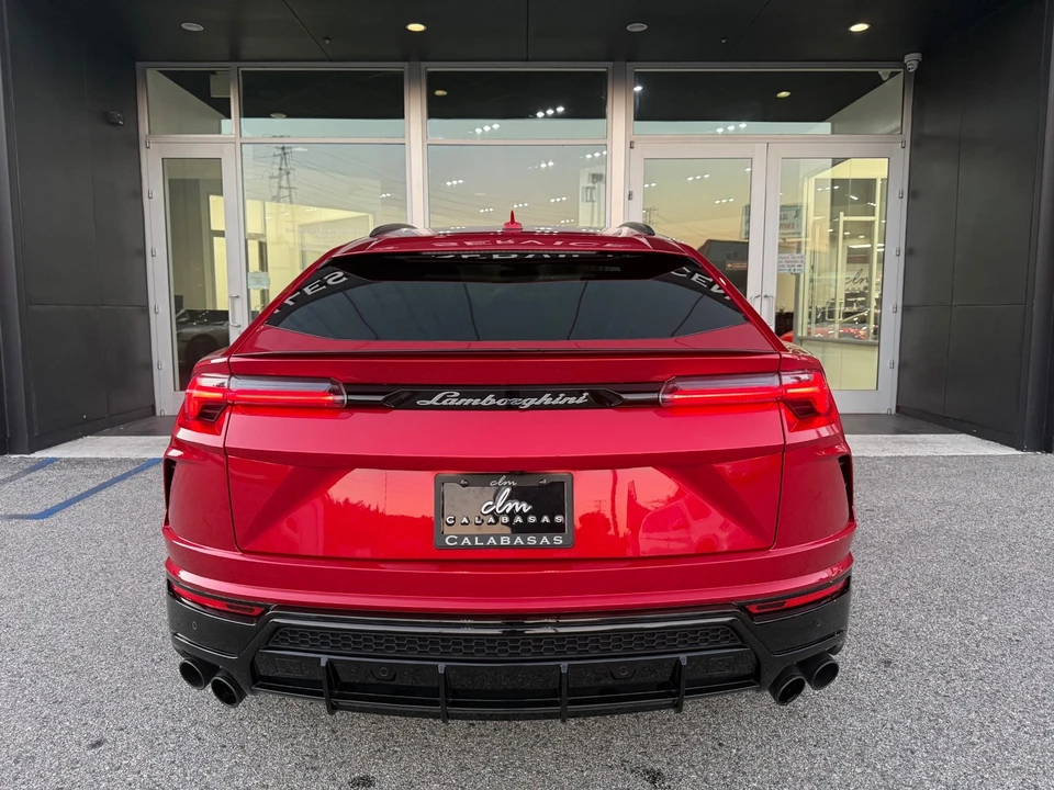 2022 Lamborghini Urus - Image 9 of 21