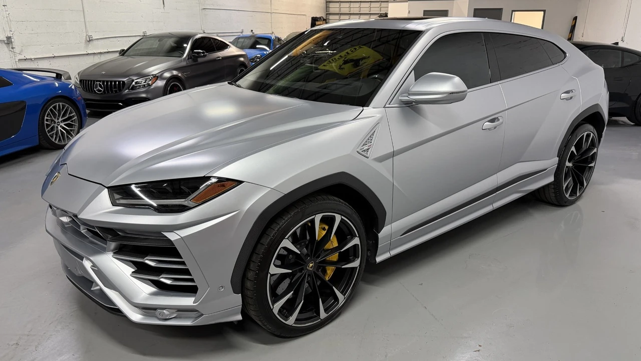 2022 Lamborghini Urus - Image 30 of 31