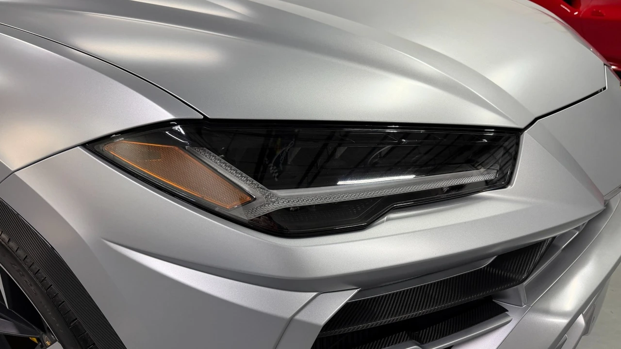 2022 Lamborghini Urus - Image 5 of 31