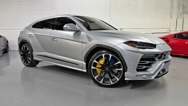 2022 Lamborghini Urus