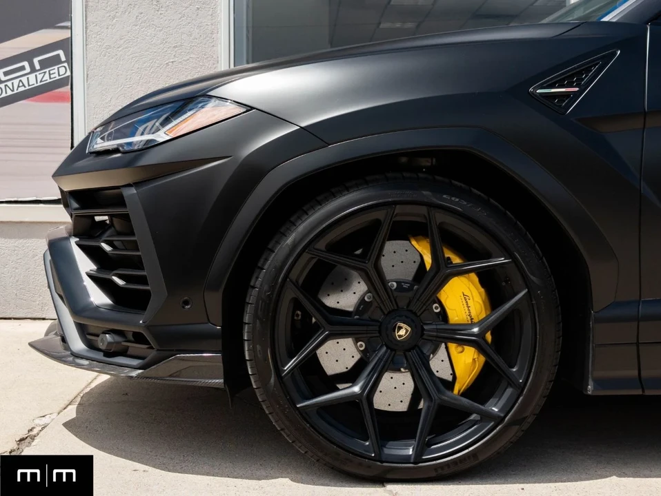 2022 Lamborghini Urus - Image 9 of 21