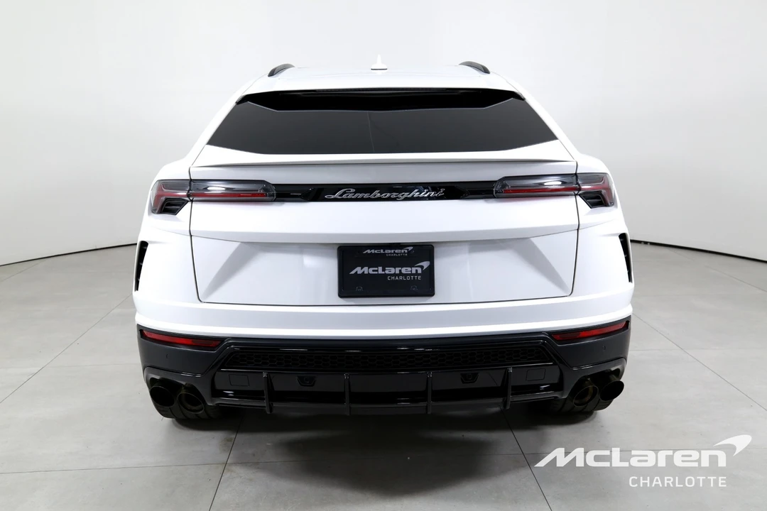 2022 Lamborghini Urus - Image 7 of 31