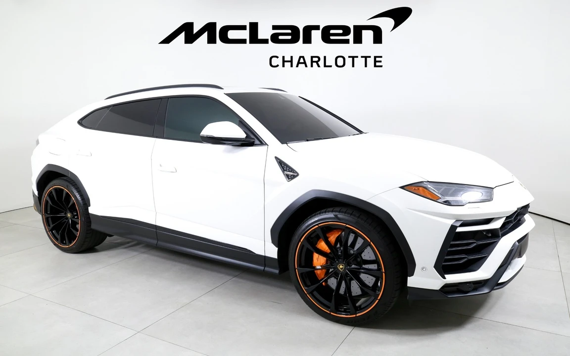 2022 Lamborghini Urus - Image 2 of 31